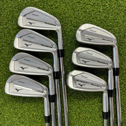 Mizuno JPX 921 Tour Golf Irons - Used Mens / Right Handed / 4-PW (7 clubs) / Stiff